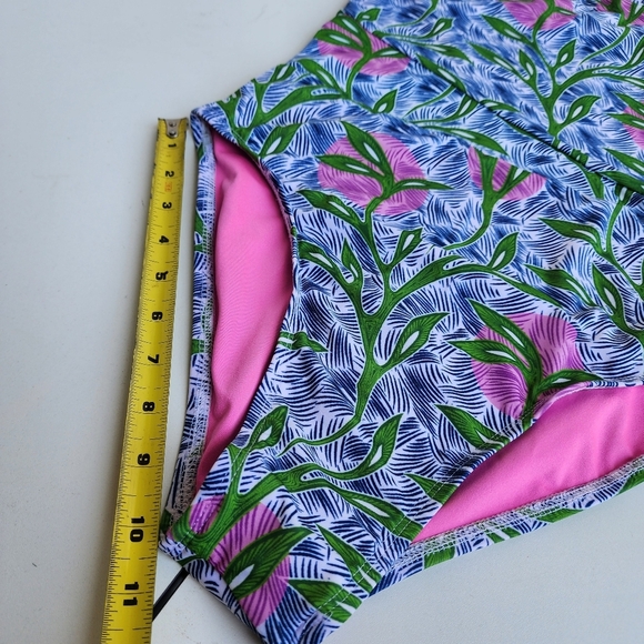 Liberty & Justice Women's One Shoulder High Leg Cheeky Cut Out One-Piece Sz L - Picture 10 of 16